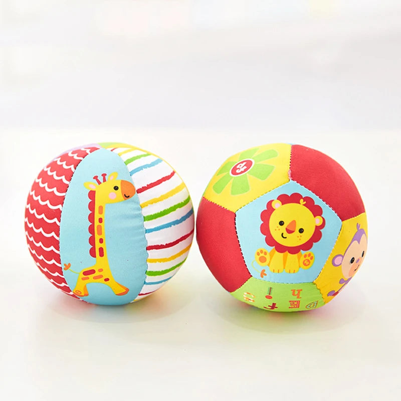 Pelota Sensorial para Bebé con Sonajero