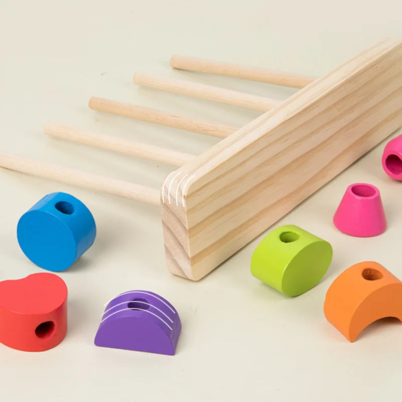 Set de encaje en formas geométricas 3D con tarjetas guía